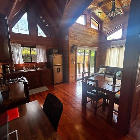 Pura Vida Cabinita Villa Увита Екстериор снимка